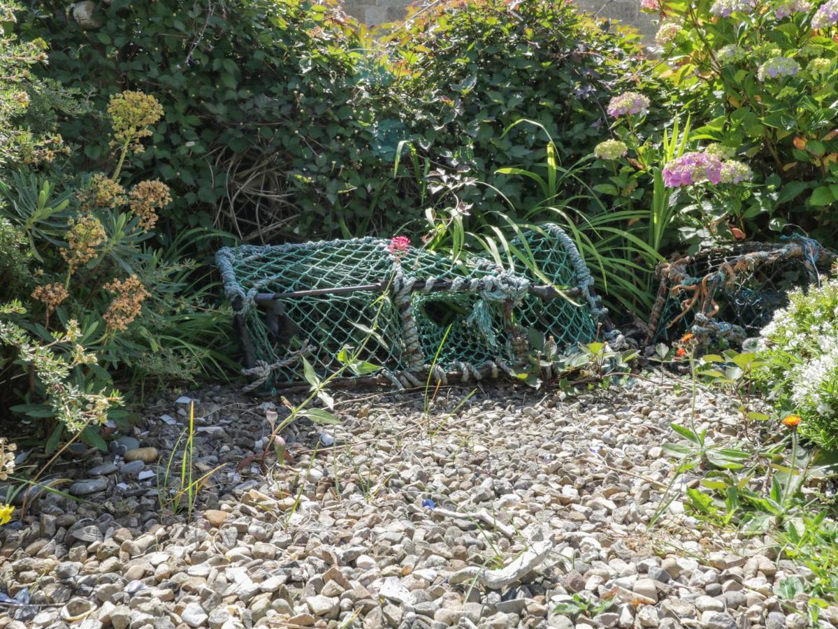 Sea Change Whitby Bagian luar foto